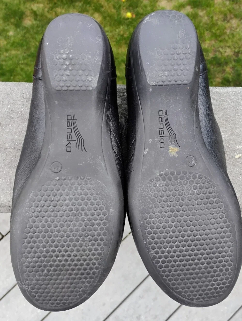 Dansko Franny Black Leather Woman's Comfort Shoe Loafers - EU 41 / US 10.5-11